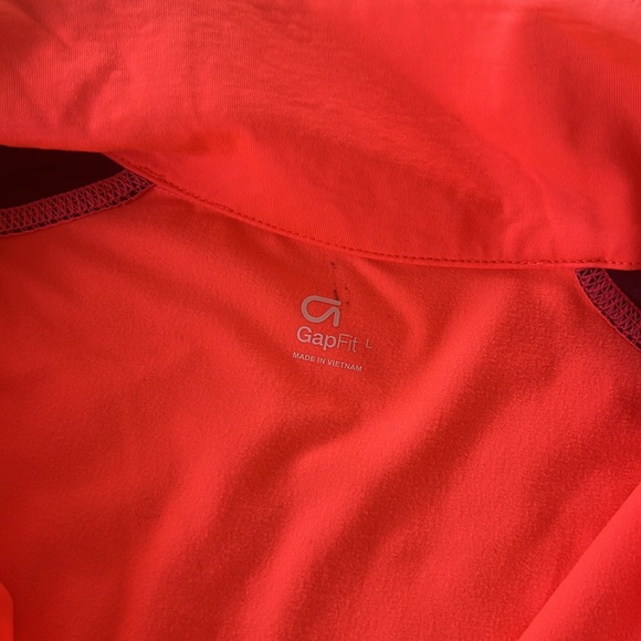 1/4 Zip GAP Fit Athletic Long-sleeve. Sz L - Picture 4 of 6